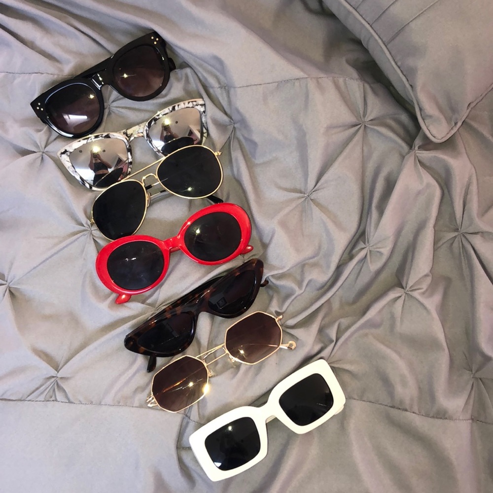 Fun sunglass bundle!